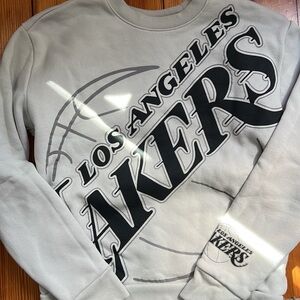 Los Angeles Lakers Gray Sweater